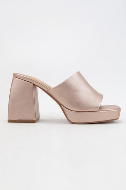 CHUNKY PLATFORM BOLD UPPER Y2K VIBES HEEL - ROSE GOLD